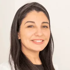 Dra. Romina Mora &mdash; Especialista en botox para bruxismo en Puerto Montt